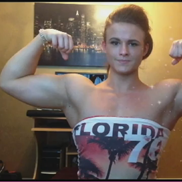 19歳女子ボディビルダーの筋肉が凄い！ 女子必見のハードトレーニング