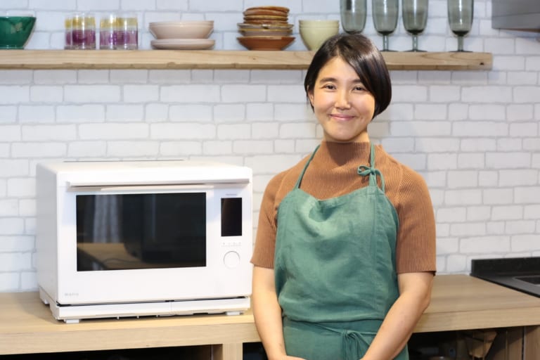 タサン志麻さんも愛用するパナソニックのビストロがすごい フライパン使わず冷凍餃子も焼きうどんも楽々